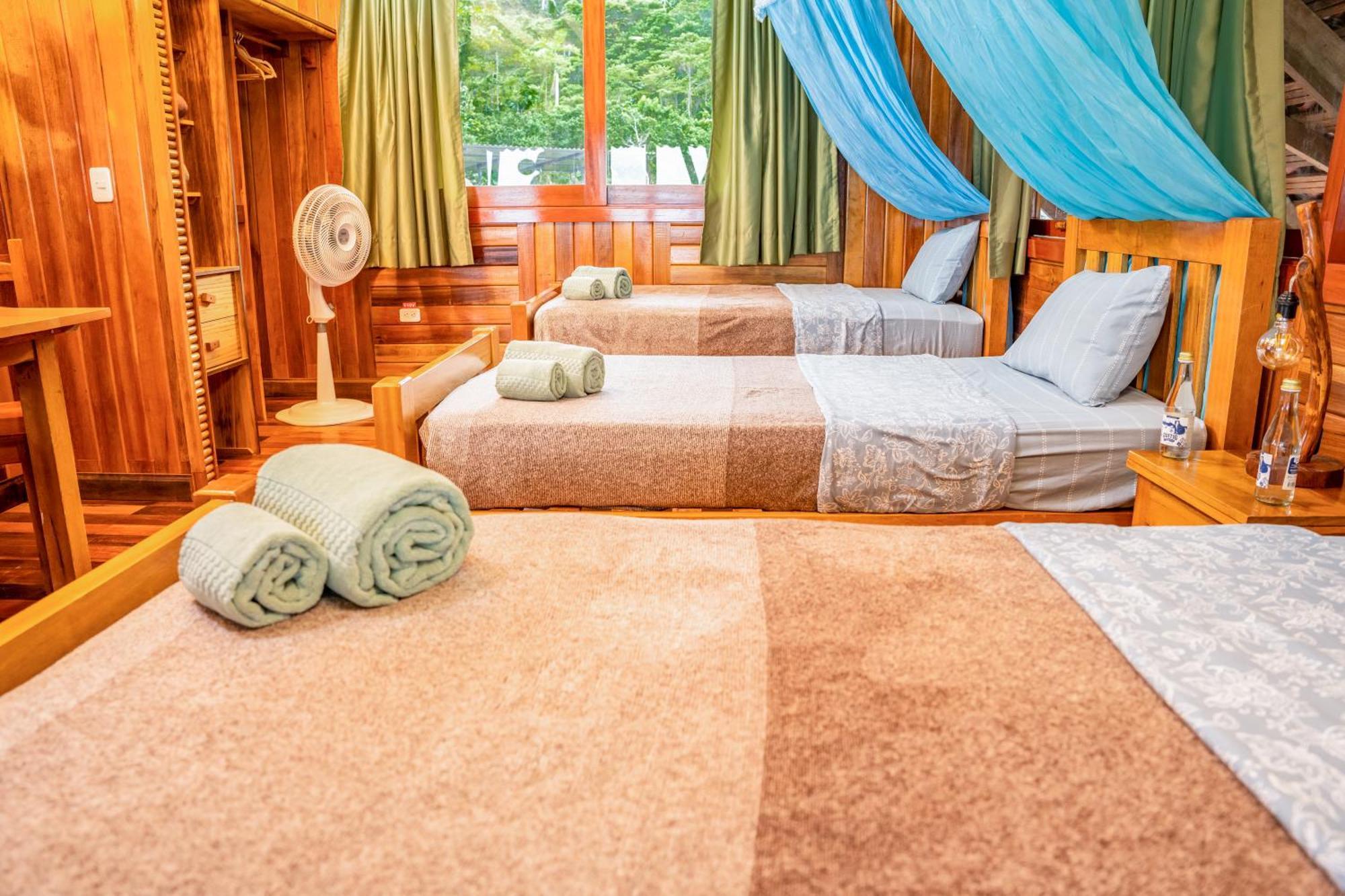 פויו Heimatlos Amazon Lodge מראה חיצוני תמונה