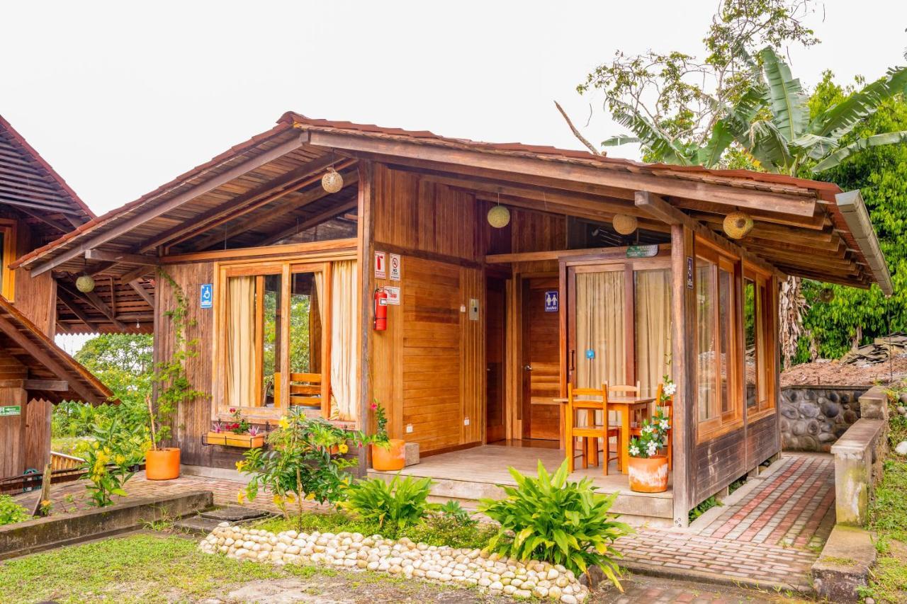 פויו Heimatlos Amazon Lodge מראה חיצוני תמונה