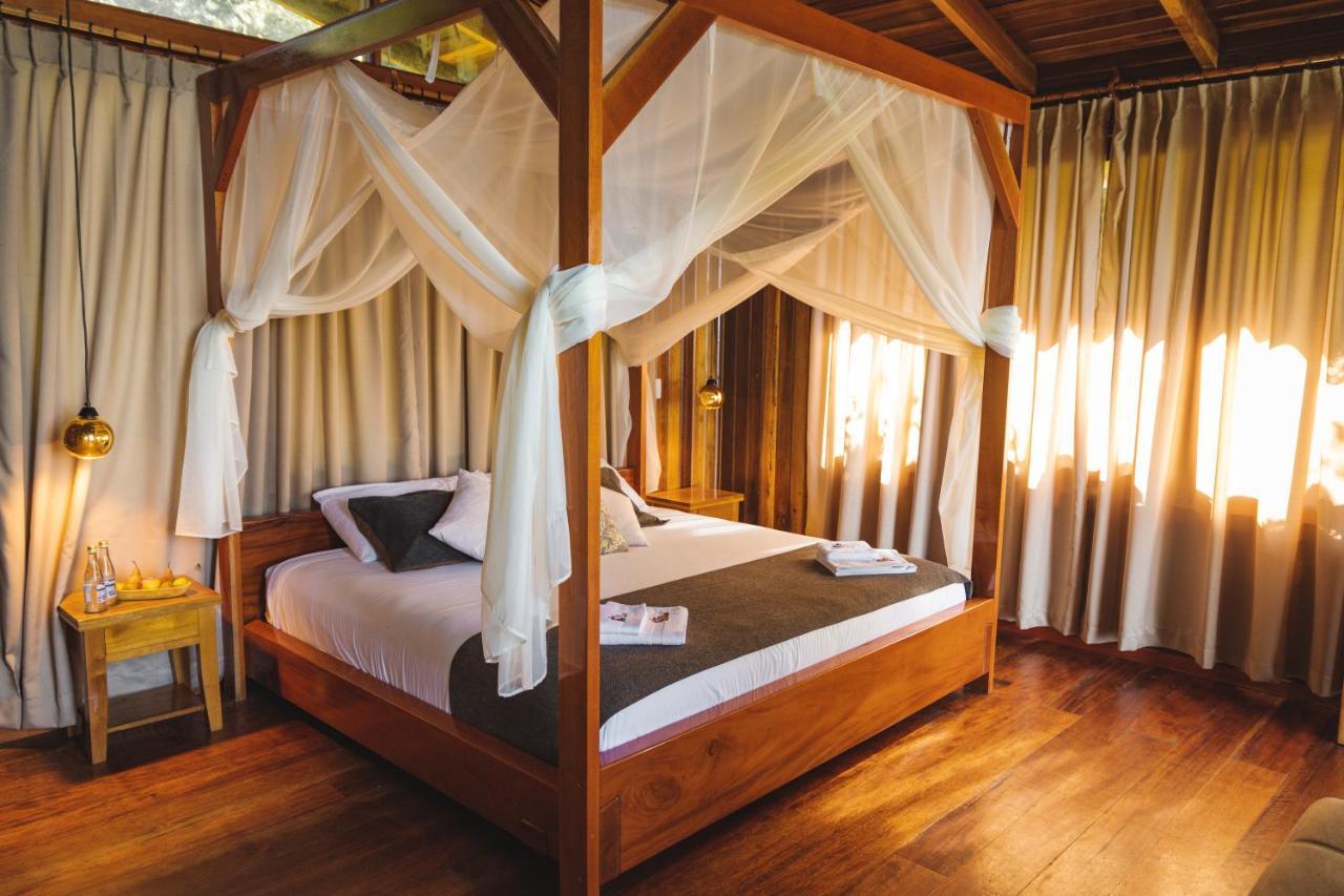 פויו Heimatlos Amazon Lodge מראה חיצוני תמונה