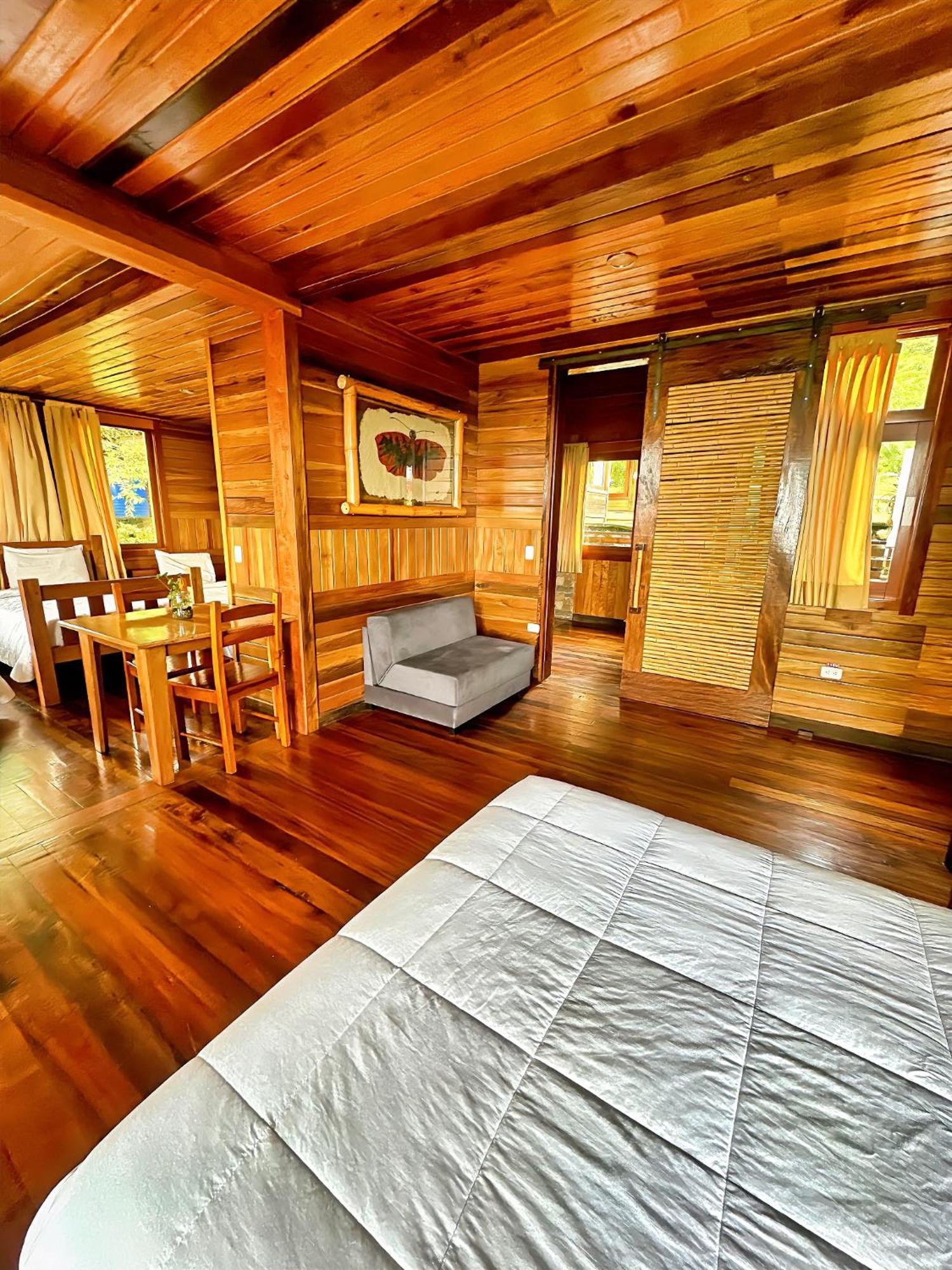 פויו Heimatlos Amazon Lodge מראה חיצוני תמונה