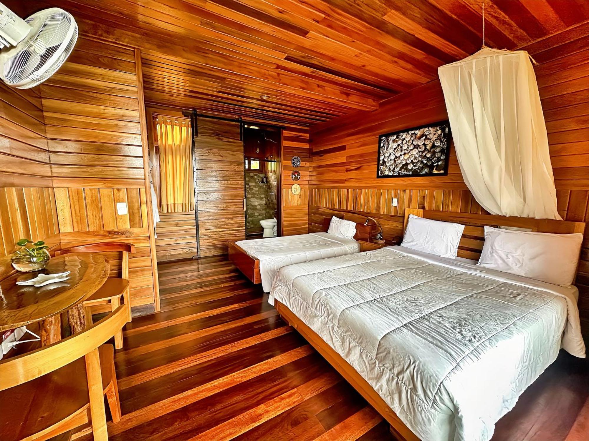 פויו Heimatlos Amazon Lodge מראה חיצוני תמונה